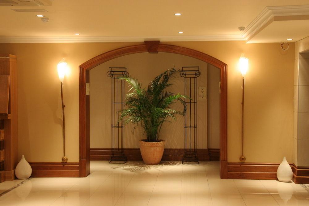 Innisfallen Hotel 킬라니 외부 사진
